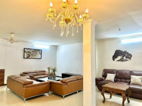 2 rooms and huge hall for parties